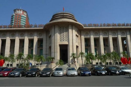 Ngân hàng nhà nước sẽ định kỳ xem xét nới room tín dụng cho các ngân hàng