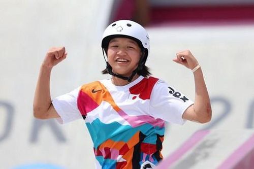 VĐV 13 tuổi của Nhật Bản lập kỷ lục ở Olympic Tokyo