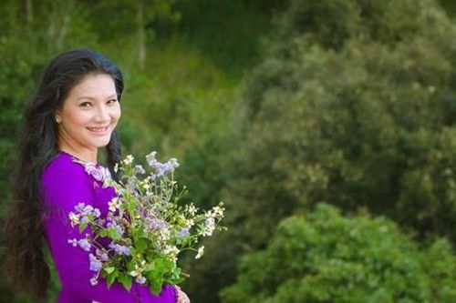 Kiều Trinh có cuộc đời chìm nổi hơn phim, không muốn bị gọi là 'nữ hoàng cảnh nóng'