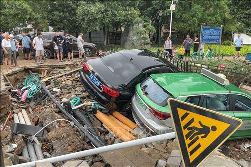 Mưa lũ tại Trung Quốc tiếp tục gây nhiều thiệt hại
