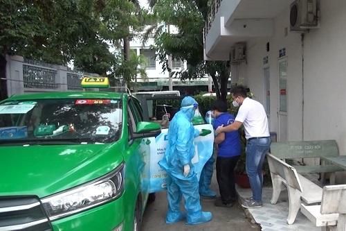 200 xe taxi Mai Linh tham gia phản ứng nhanh hỗ trợ y tế tại tâm dịch TP Hồ Chí Minh
