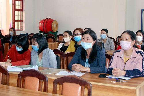Đội ngũ nhà giáo và cán bộ quản lý giáo dục với chặng đường mới (bài 2)