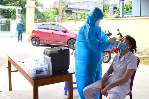 Kiểm soát chặt chẽ người về từ vùng dịch