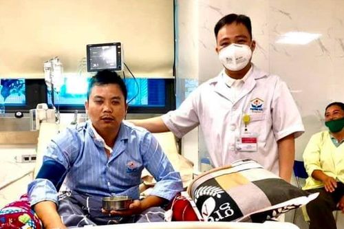 Cấp cứu thành công bệnh nhân bị rắn cạp nia cắn