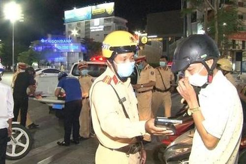 Công an TP.Huế mở cao điểm tuần tra, xử lý vi phạm Luật giao thông