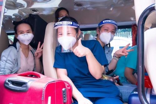 87 nhân viên y tế BV Hùng Vương TP.HCM nhận nhiệm vụ tại BV Dã chiến số 16