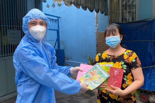 Sách đến với người dân TP.HCM mùa giãn cách