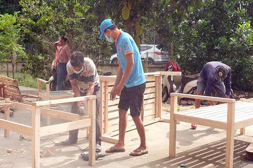 Nghĩa đồng bào trong cuộc chiến chống đại dịch