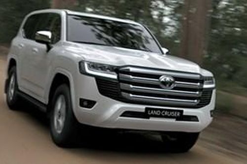 Toyota Land Cruiser thế hệ mới: Nâng cấp để mạnh mẽ và đẳng cấp hơn