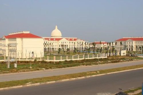 Quảng Ninh: Bắt Bí thư Đảng ủy xã và cán bộ Trung tâm Phát triển quỹ đất huyện