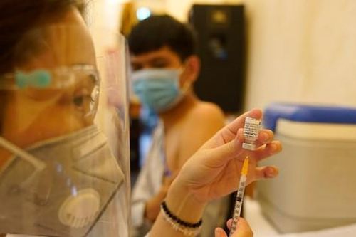 TPHCM sẽ mở rộng tiêm vắc xin COVID-19 sau 18 giờ