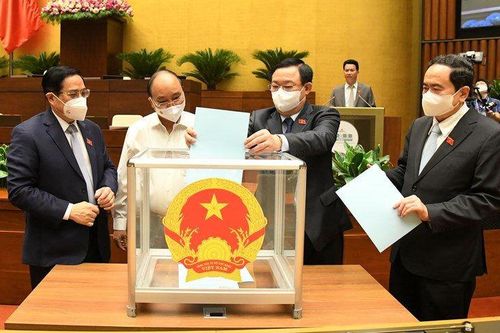 Quốc hội bế mạc: Bỏ phiếu phê chuẩn nhân sự Chính phủ, Thẩm phán TANDTC