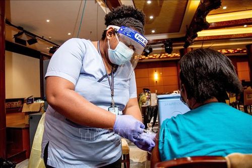 Fiji yêu cầu các nhân viên y tế mắc COVID-19 không có triệu chứng vẫn phải đi làm