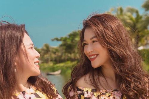 Bị hỏi 'sao không thấy nhắc tới bố', Ngọc Thanh Tâm đáp trả thẳng thừng