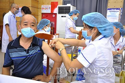 700 tiểu thương được tiêm phòng COVID-19Tin khácSáng mãi truyền thống 'uống nước nhớ nguồn'Nghị quyết 68: Kịp thời gỡ khó cho doanh nghiệp và người lao động