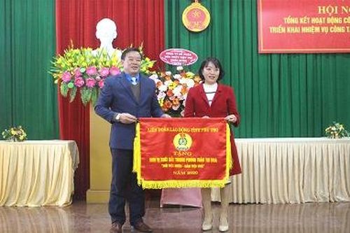 Đơn vị xuất sắc trong Phong trào thi đua 'Giỏi việc nước, đảm việc nhà'