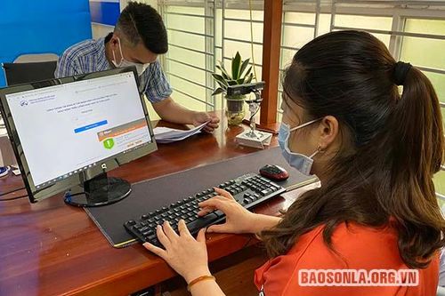 Mở 'luồng xanh' vận tải hàng hóa