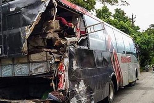 Tai nạn xe bus nghiêm trọng tại Ấn Độ, ít nhất 18 người chết