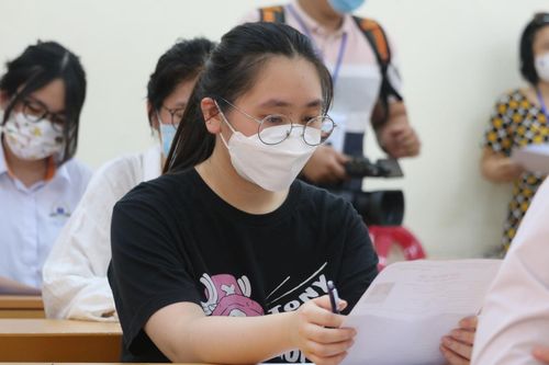 Chênh lệch giữa điểm thi tốt nghiệp 2021 và điểm học bạ