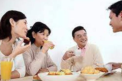 Làm thế nào để sống hòa thuận trong gia đình vợ?