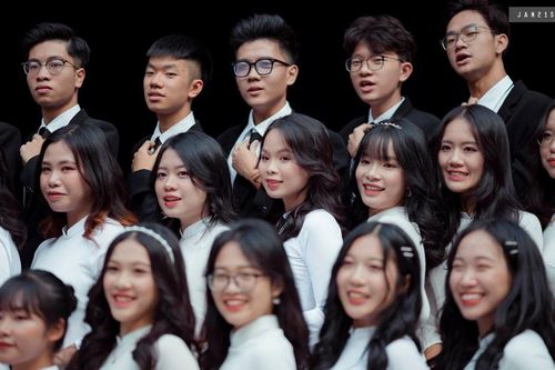 29 học sinh một lớp trúng tuyển đại học nhờ chứng chỉ ngoại ngữ