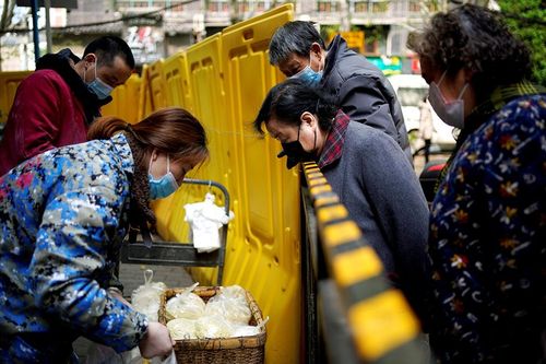 Vũ Hán lập 'luồng xanh' trong đợt phong tỏa nghiêm ngặt như thế nào?