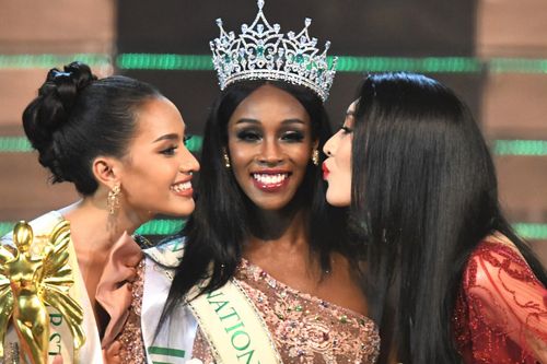 Hoa hậu Chuyển giới 2019 phẫu thuật thẩm mỹ để nữ tính hơn