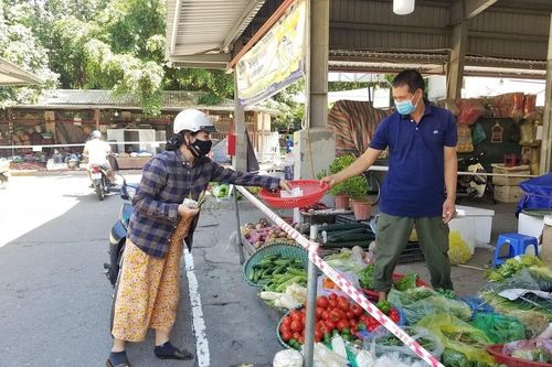 Huyện Thanh Trì: Đảm bảo nhu yếu phẩm cho người dân tại các điểm cách ly y tế