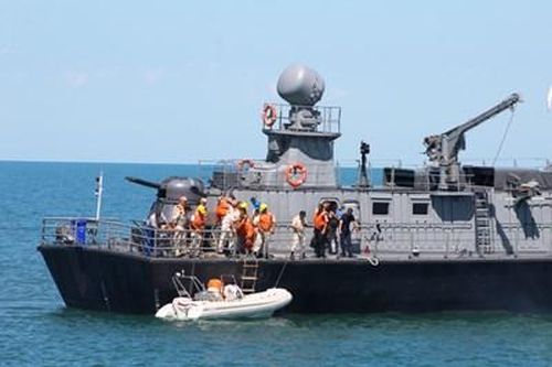 Chiến hạm Nga 'luyện binh' trên biển Caspi