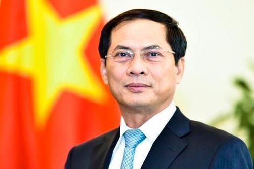Phát triển quan hệ láng giềng hữu nghị và hợp tác toàn diện Trung – Việt