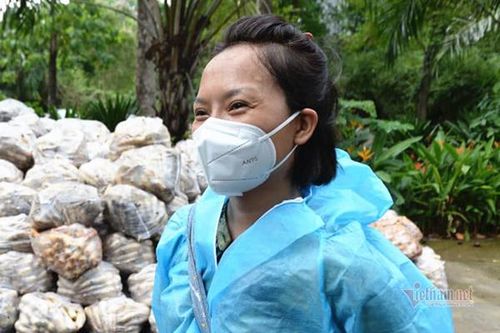 Thái Thùy Linh trong tâm dịch TP.HCM: Không còn thời gian để nhớ nhà
