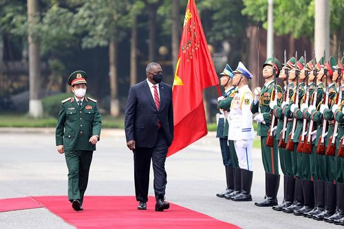 Đại tướng Phan Văn Giang chủ trì lễ đón Bộ trưởng Quốc phòng Mỹ