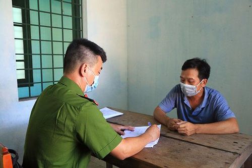 Giả danh trưởng văn phòng báo xúc phạm danh dự lãnh đạo tỉnh