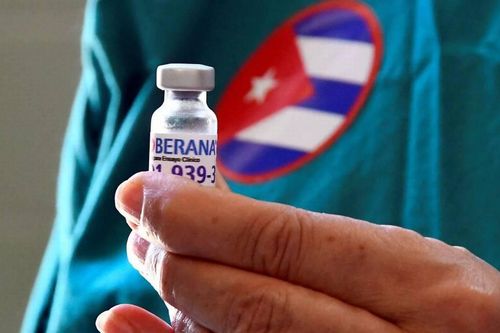 Iran bắt đầu sản xuất hàng loạt vaccine COVID-19 của Cuba