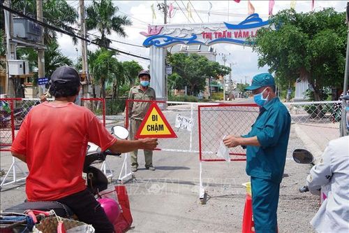 Tiền Giang tạm dừng phương án '3 tại chỗ' trong các khu, cụm công nghiệp