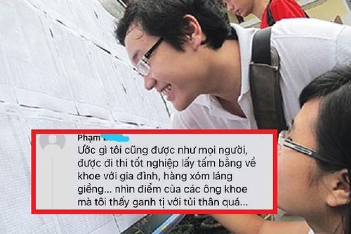 Thấy bạn bè khoe điểm tốt nghiệp, nam sinh buồn bã và lý do sau đó khiến dân tình bật ngửa