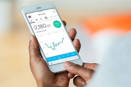 Nhu cầu các ứng dụng tài chính tăng mạnh