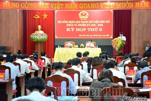 HĐND thành phố Điện Biên Phủ họp kỳ thứ hai thông qua 9 nghị quyết