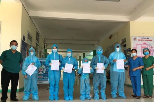 Thêm 3.800 bệnh nhân COVID-19 ở TP.HCM được xuất viện
