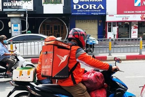 Cước giao hàng tại TP.HCM tăng 2-3 lần, đặt ship 3 ngày không được