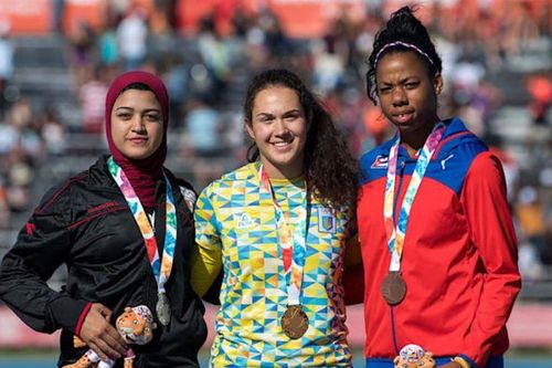 Tài năng Olympic trẻ qua đời vì tạ đập vào đầu