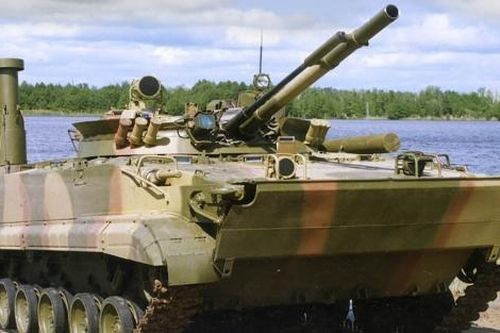 Nga tăng cường xe chiến đấu lội nước bảo vệ Crimea
