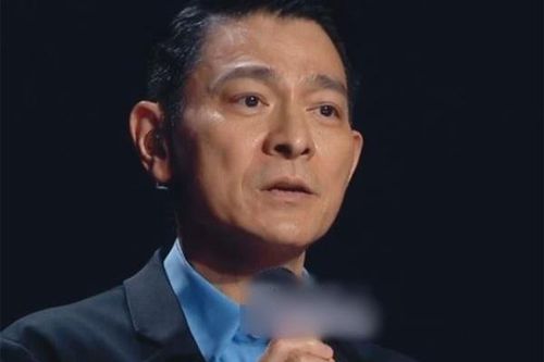 Lưu Đức Hoa kể bí mật trong livestream có 80 triệu người theo dõi