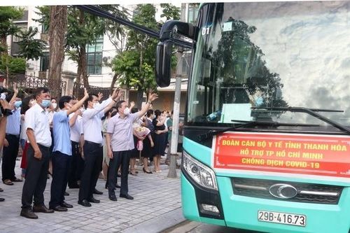 50 y, bác sĩ Thanh Hóa lên đường hỗ trợ TP.HCM và Bình Dương chống dịch