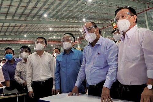 Chủ tịch nước yêu cầu Bình Dương sớm vận hành bệnh viện dã chiến phân tầng