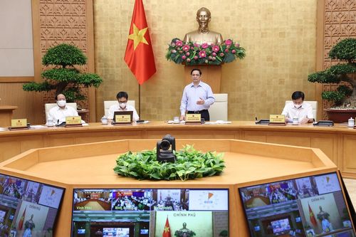 Thủ tướng chủ trì hội nghị triển khai Nghị quyết về phòng, chống dịch