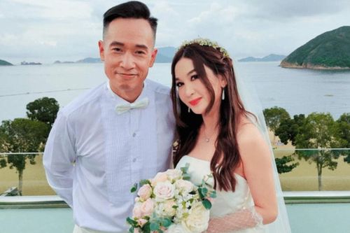 'Đát Kỷ' Ôn Bích Hà đón sinh nhật 55 tuổi ở phim trường, Địch Long - Trần Hào đến chúc mừng