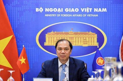 Việt Nam sẽ sát cánh cùng các nước để xây dựng một ASEAN năng độngTin khácPhát huy vai trò công tác tuyên giáo, tạo đồng thuận xã hôịSáng mãi truyền thống 'uống nước nhớ nguồn'