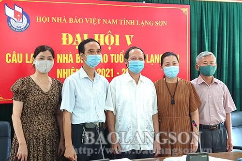 Câu lạc bộ Nhà báo cao tuổi Đại hội lần thứ V, nhiệm kỳ 2021 – 2024Tin khácPhát huy vai trò công tác tuyên giáo, tạo đồng thuận xã hôịSáng mãi truyền thống 'uống nước nhớ nguồn'
