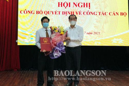 Công bố quyết định về công tác cán bộ tại Sở Thông tin và Truyền thôngTin khácPhát huy vai trò công tác tuyên giáo, tạo đồng thuận xã hôịSáng mãi truyền thống 'uống nước nhớ nguồn'